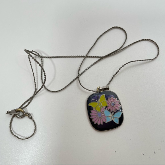 Vintage CLOISONNÉ Butterfly Spring Floral Pastel Fairy Cottage Core Necklace - Picture 2 of 9